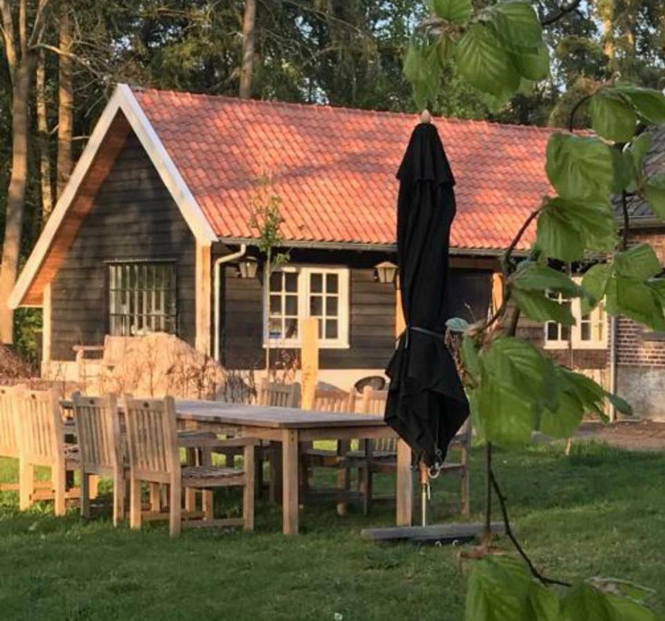 Hotel The Barn Emst Esterno foto